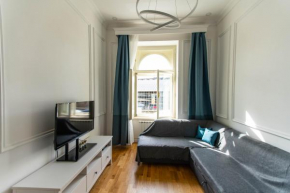 Live with a fantastic view in the city center